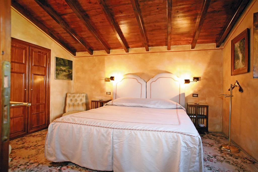 Hotel Locanda San Vigilio Garda  Zimmer foto