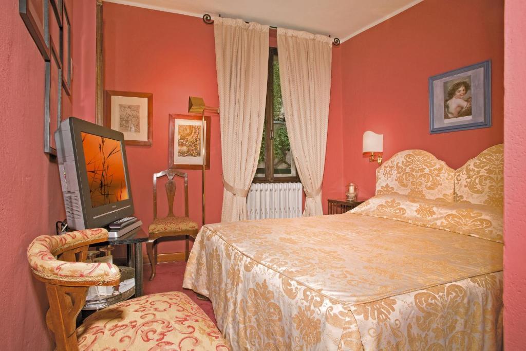 Hotel Locanda San Vigilio Garda  Zimmer foto